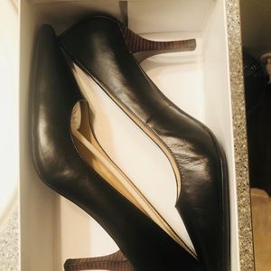 Calvin Klein dress pumps